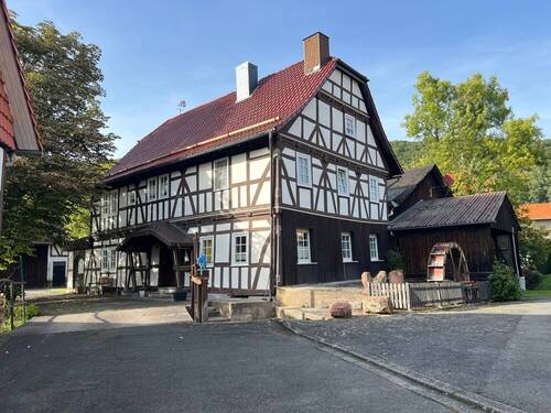 Bild 2 - 9 Zimmer Bauernhaus, Landhaus zum Kaufen in Sontra / Wichmannshausen