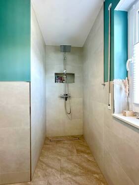 Dusche im Gäste-WC - Einfamilienhaus mit 136,50 m² in Bielefeld / Oldentrup zum Kaufen