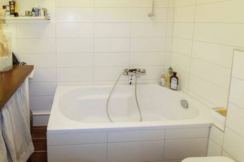 Ansprechendes Wannenbad - 