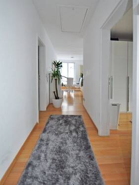 Flurbereich - Etagenwohnung mit 69,00 m² in Wettenberg zur Miete