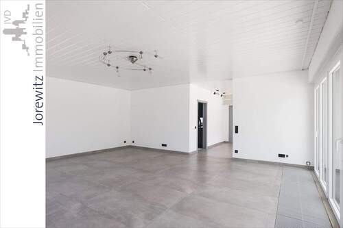 010 - Wohnen - Ansicht 2 - 