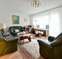 Leben und Leben lassen! Schöne, ruhige Wohnung mit Balkon und TG-Stellplatz - Essen / Margarethenhöhe