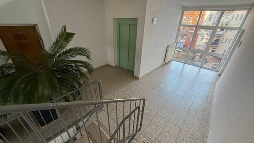 Lift - 