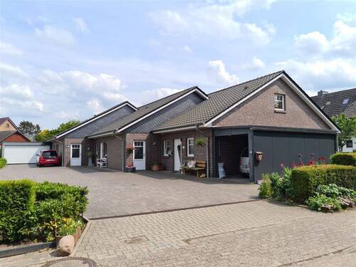 Reihenhausanlage - 2 Zimmer Reihenmittelhaus zum Kaufen in Ovelgönne