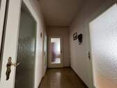 Flur 2. OG (gehört aktuell zur Wohnung im 1. OG) - 