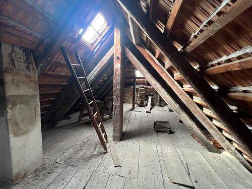Spitzboden - 