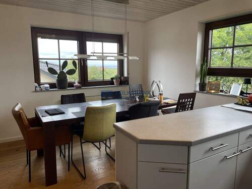Wohnung 2 - Essplatz in der Küche OG - 