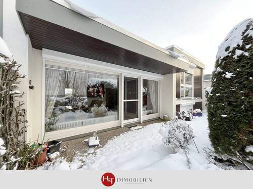 Reihenhaus zu verkaufen Bremen Huchting – H & T Immobilien - Ankommen & wohlfühlen - individuelles Reihenhaus mit Terrasse und Garage!