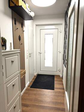 Eingansbereich/ Flur - 