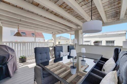 Terrasse im Obergeschoss - 
