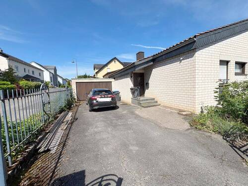 Garage - 