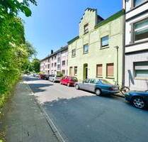 Charmante ETW in Rüttenscheid: lichtdurchflutete Räume, modernisiertes Bad, 2 Stellplätze & Garage! - Essen