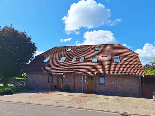Bild 4 - Mehrfamilienhaus, Wohnhaus mit 251,00 m² in Albersdorf zum Kaufen