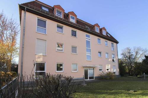 Vorderansicht - 2 Zimmer Etagenwohnung zum Kaufen in Dresden