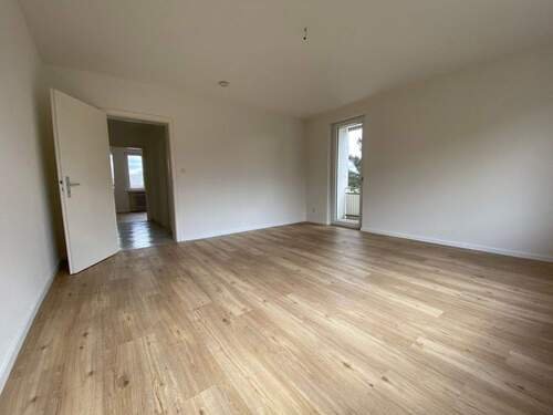 Wohnzimmer - 2 Zimmer Etagenwohnung zur Miete in Lüneburg