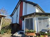 Hausansicht - 6 Zimmer Reihenendhaus zum Kaufen in Bergisch Gladbach