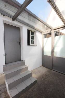 Zugang weiterer Abstellraum - 