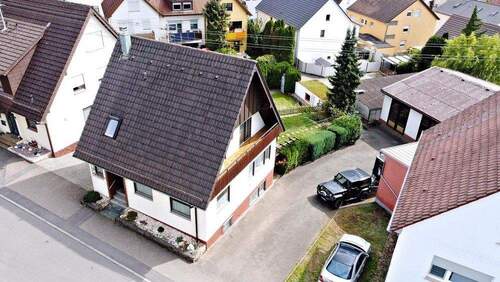 Leben & Arbeiten vereint - Leben, Arbeiten, Wohlfühlen - Ihr Zuhause mit eigener Werkstatthalle in Heilbronn-Kirchhausen!