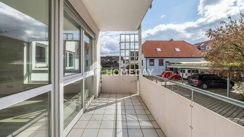 Balkon 2 - 2 Zimmer Etagenwohnung in Ammerbuch - Entringen