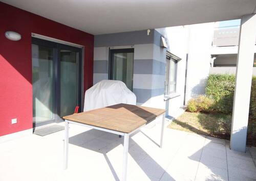 Geschützte Terrasse - 