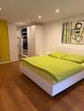Schlafzimmer mit Ankleide - 