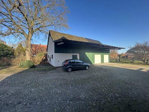 Nebenwirtschaftsgebäude - 