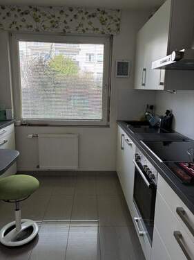 Küche - Mehrfamilienhaus, Wohnhaus mit 196,00 m&sup2; in Saarbrücken / Rodenhof zum Kaufen