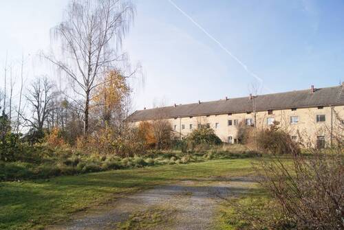 Blick vom Innenhof zum Wohnhaus No.15 - Mehrfamilienhaus, Wohnhaus mit 1,90 m&sup2; in Struppen zum Kaufen