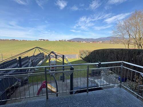 Blick ins Grüne - Doppelhaushälfte mit 124,00 m&sup2; in Schöllnach zum Kaufen