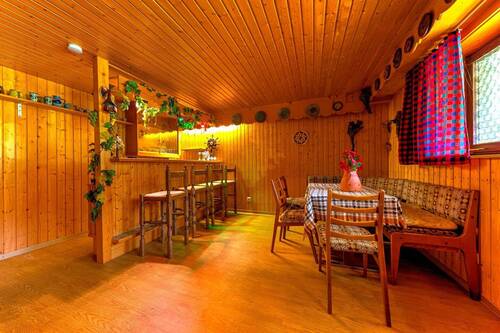 Partyraum im Keller - 