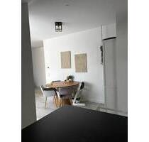 Moderne 3-Zimmer-Dachgeschosswohnung (A+) mit Loggia, Einbauküche, Stellplatz und großem Dachboden - Heilbronn Sontheim