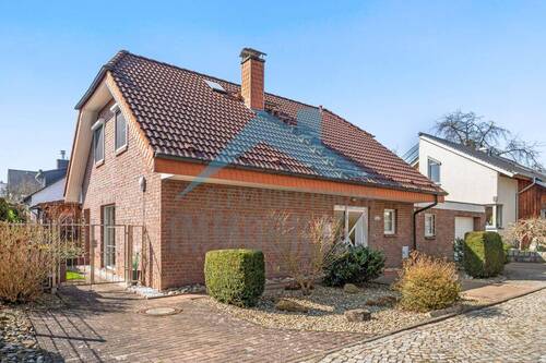Außenansicht - 4 Zimmer Einfamilienhaus zum Kaufen in Kassel / Jungfernkopf
