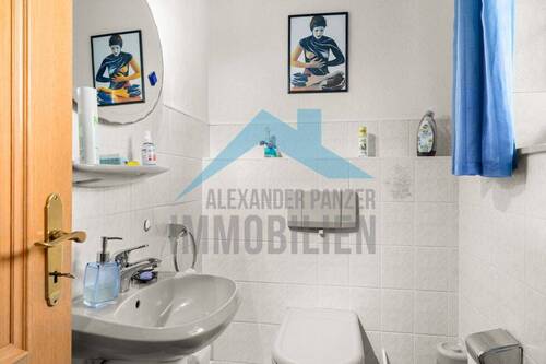 Gäste - WC - Einfamilienhaus mit 148,60 m&sup2; in Kassel / Jungfernkopf zum Kaufen