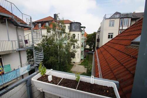 Balkon - Dachgeschoss mit sonnigem Ausblick im beliebten Leipzig-Gohlis, provisionsfrei