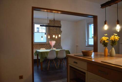 Küche / Esszimmer - 