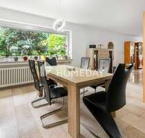 Modernisierte Erdgeschosswohnung mit Kamin, Massagedusche & privatem Garten - Wohnen mit Stil - Ratingen Ost