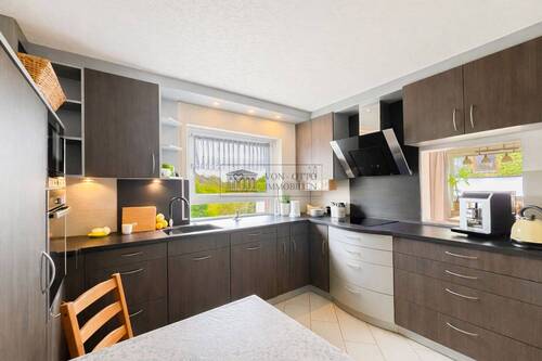 Moderne Küche - Mehrfamilienhaus, Wohnhaus mit 117,00 m&sup2; in Ilsede zum Kaufen