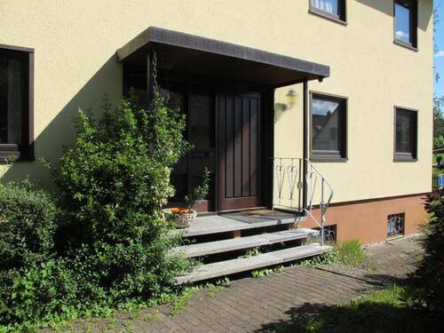 Eingang - 4 Zimmer Etagenwohnung in Hechingen