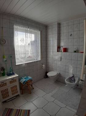Badezimmer / WC - 1. OG - 