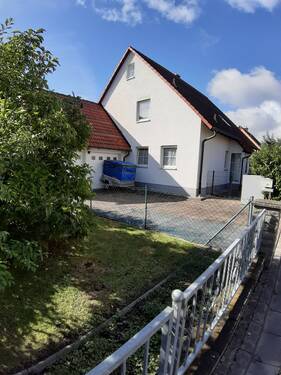 Nordansicht - 7 Zimmer Einfamilienhaus in Oberdachstetten