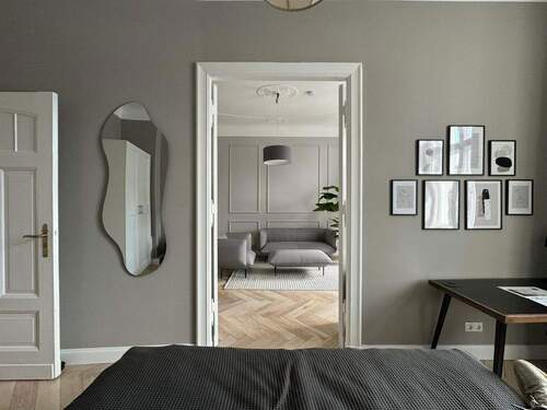 Schlafzimmer - 2 Zimmer Etagenwohnung zum Kaufen in Berlin