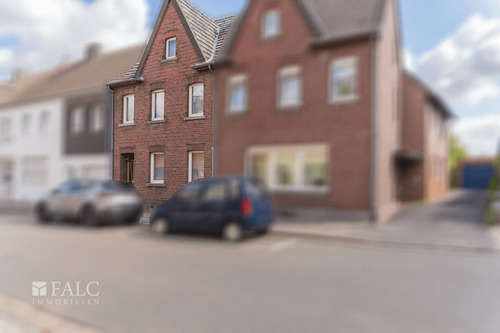 Straßenansicht - 8 Zimmer Reihenmittelhaus zum Kaufen in Wegberg