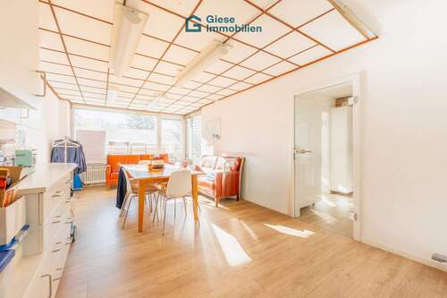 Bild 3 - 2 Zimmer Etagenwohnung in Stuttgart