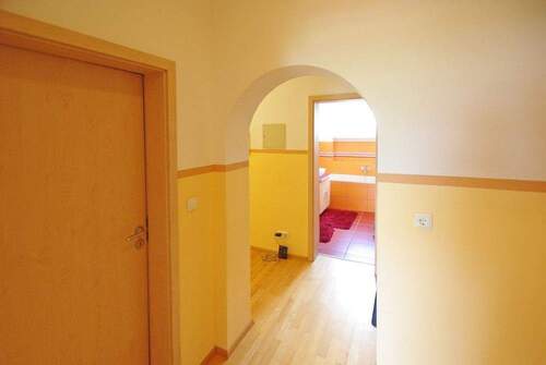 Garderobe mit Abstellraum - 