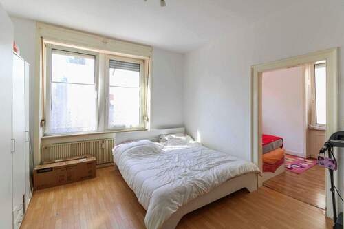 Schlafzimmer I OG - Mehrfamilienhaus, Wohnhaus mit 299,00 m² in Reinheim zum Kaufen