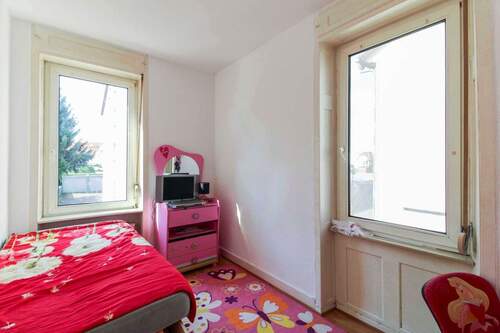 Schlafzimmer II OG - 