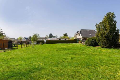 Beräumtes Grundstück - Einfamilienhaus mit 136,80 m&sup2; in Ahrensfelde zum Kaufen