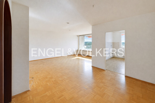 Wohnzimmer - 3 Zimmer Etagenwohnung zum Kaufen in Hilden