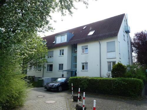 Hausansicht - 2 Zimmer Etagenwohnung zum Kaufen in Renningen