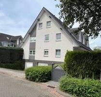 Ruhige, solide 3 Zimmer Staffelgeschoßwohnung mit EBK, Garage und Stellplatz - frei nach Absprache - Wildeshausen